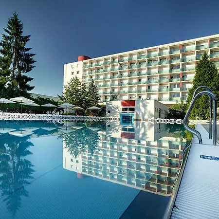 Kupelny Rubin 3* Дудинце